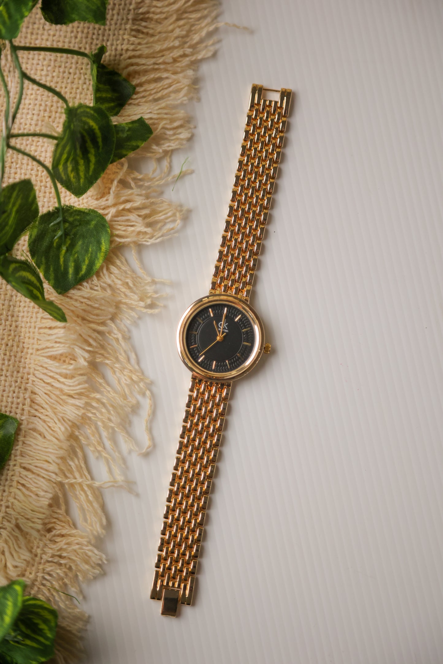 CK Gold Black