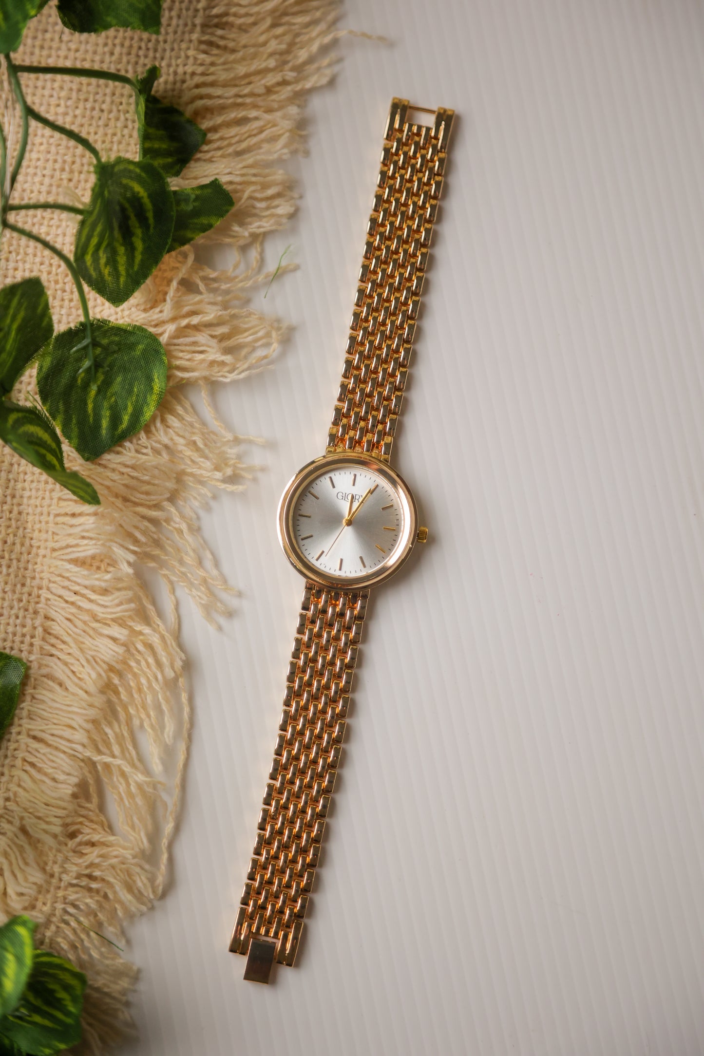 Glory Elegant Gold