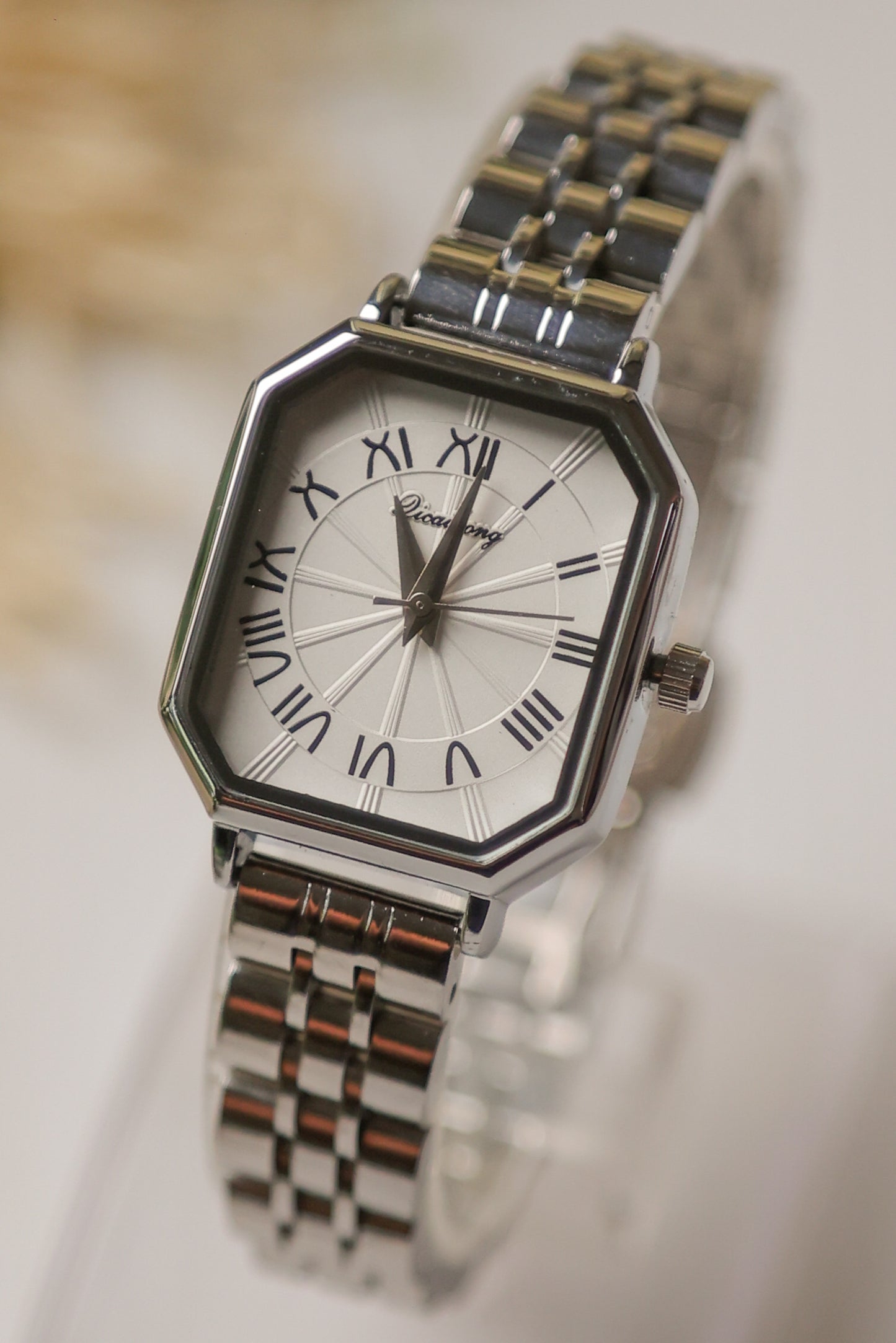 Roman Octa Silver