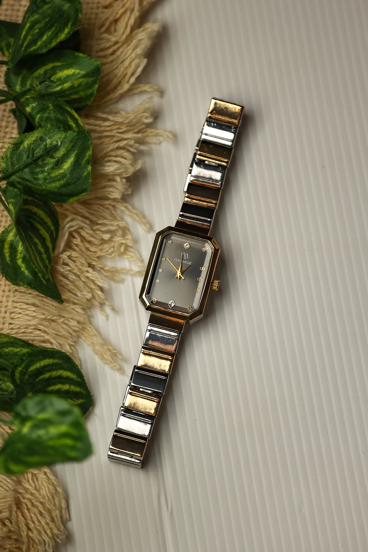 MW Shafferd Twotone Black Dial