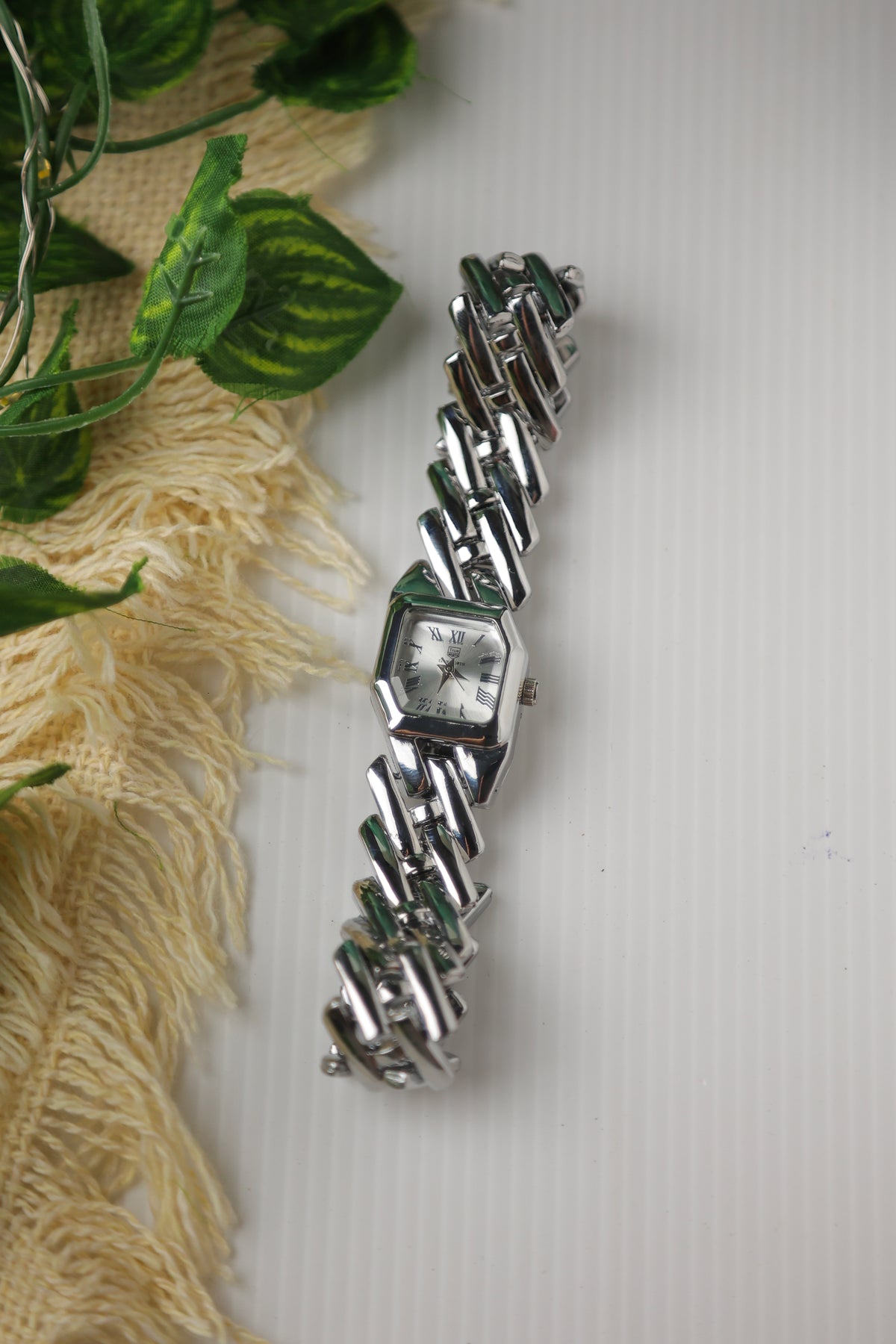 TW Hexa Silver