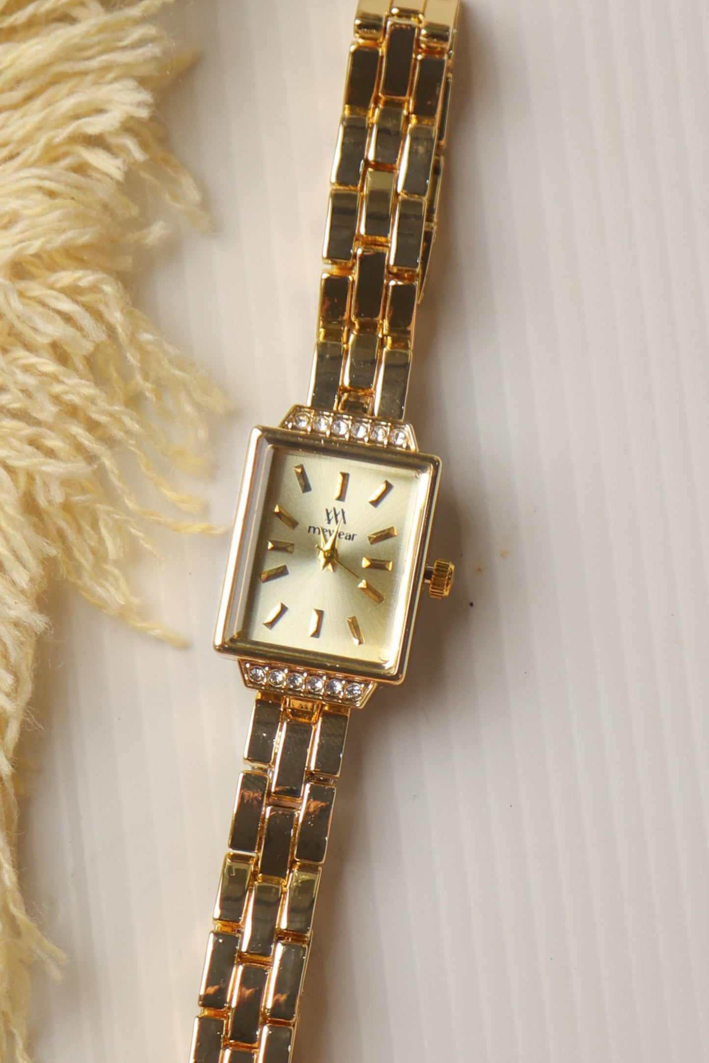 MW Square Gold