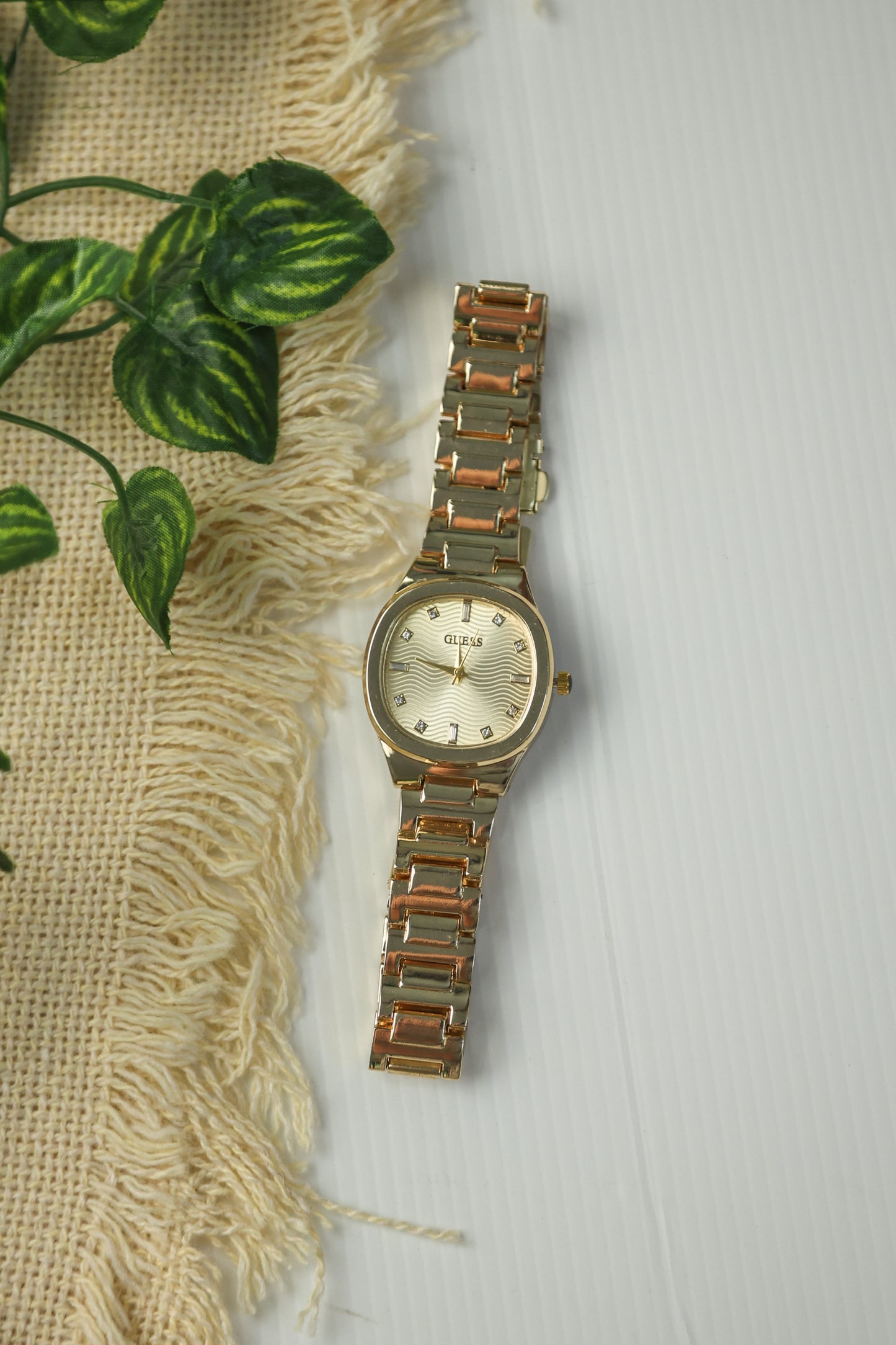Guess Gold