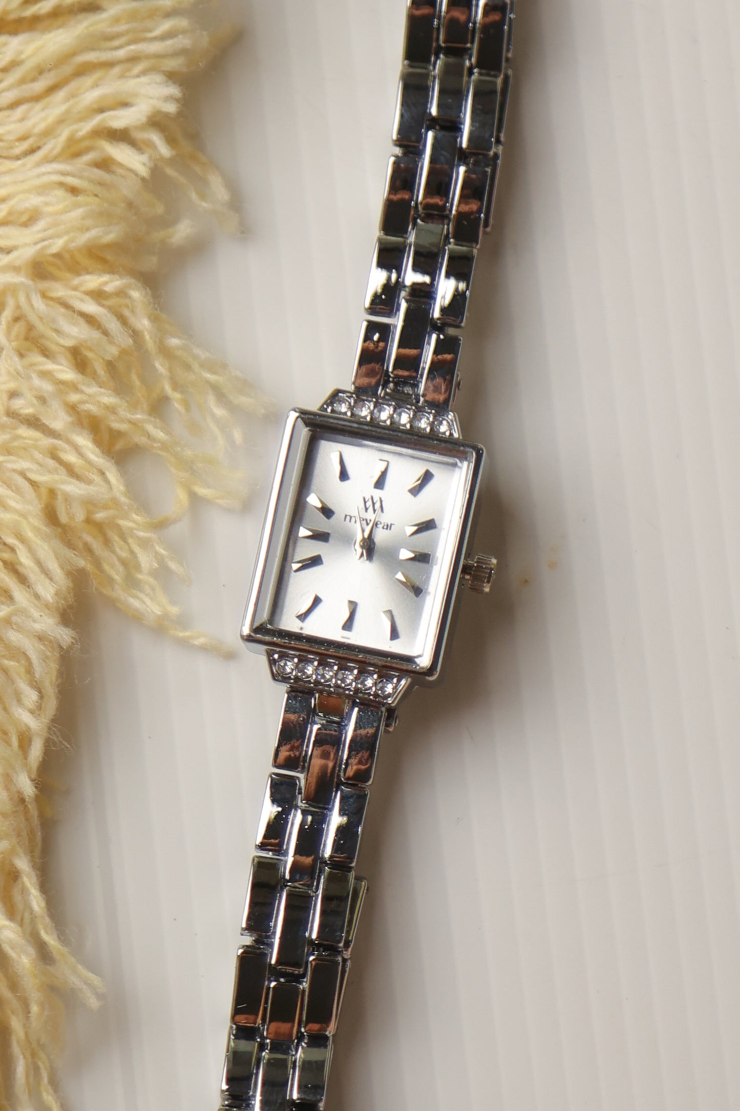 MW Square Silver