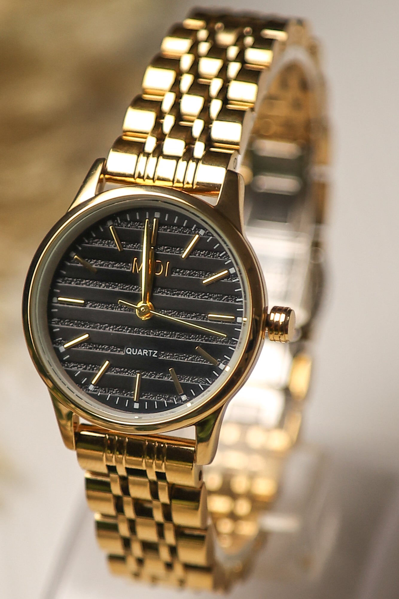 MIDI Round Black Dial