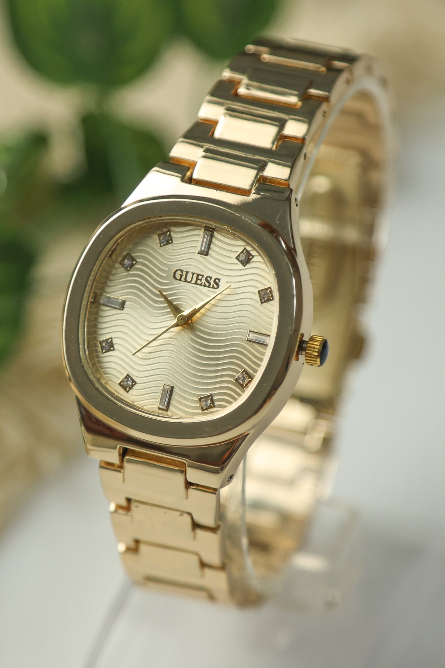 Guess Gold