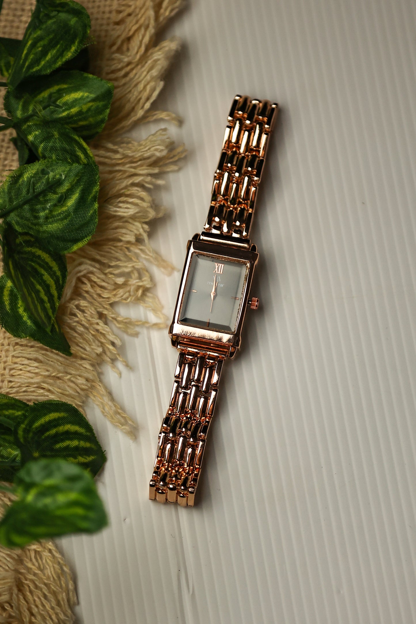 MW Air Rose Black Dial