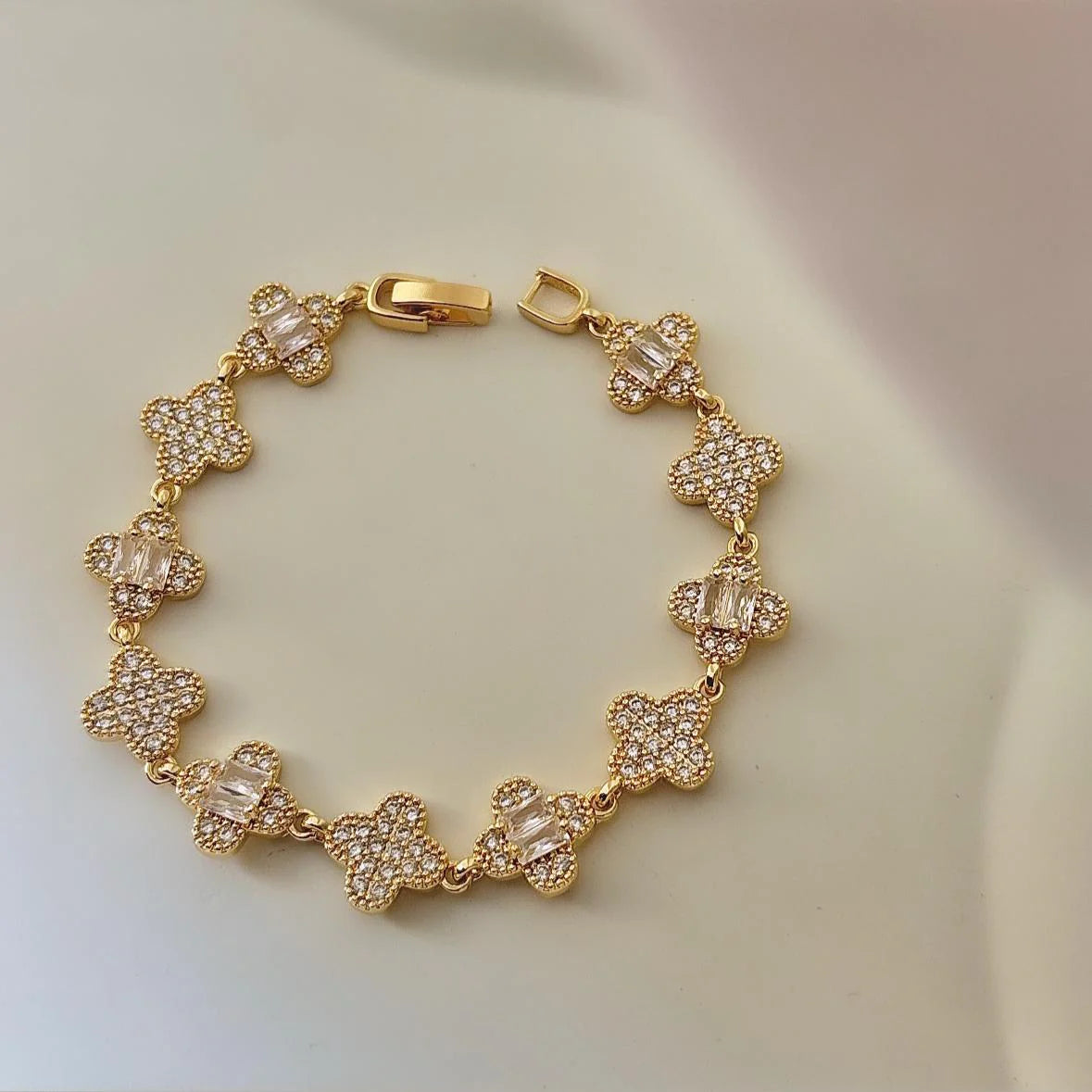 Crystal Clover Bracelet