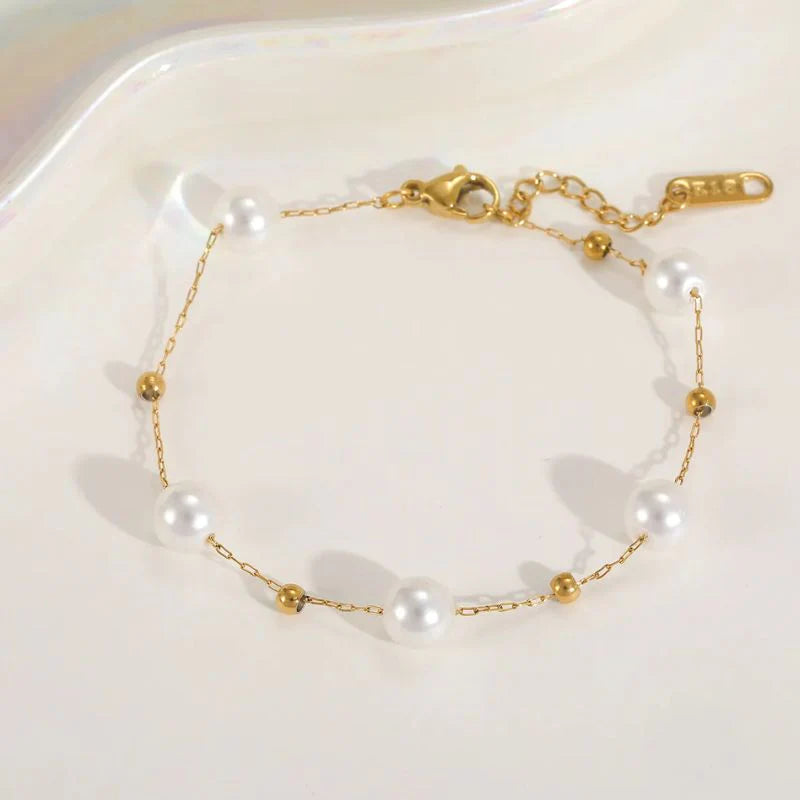 Pearl Minimalistic Bracelet