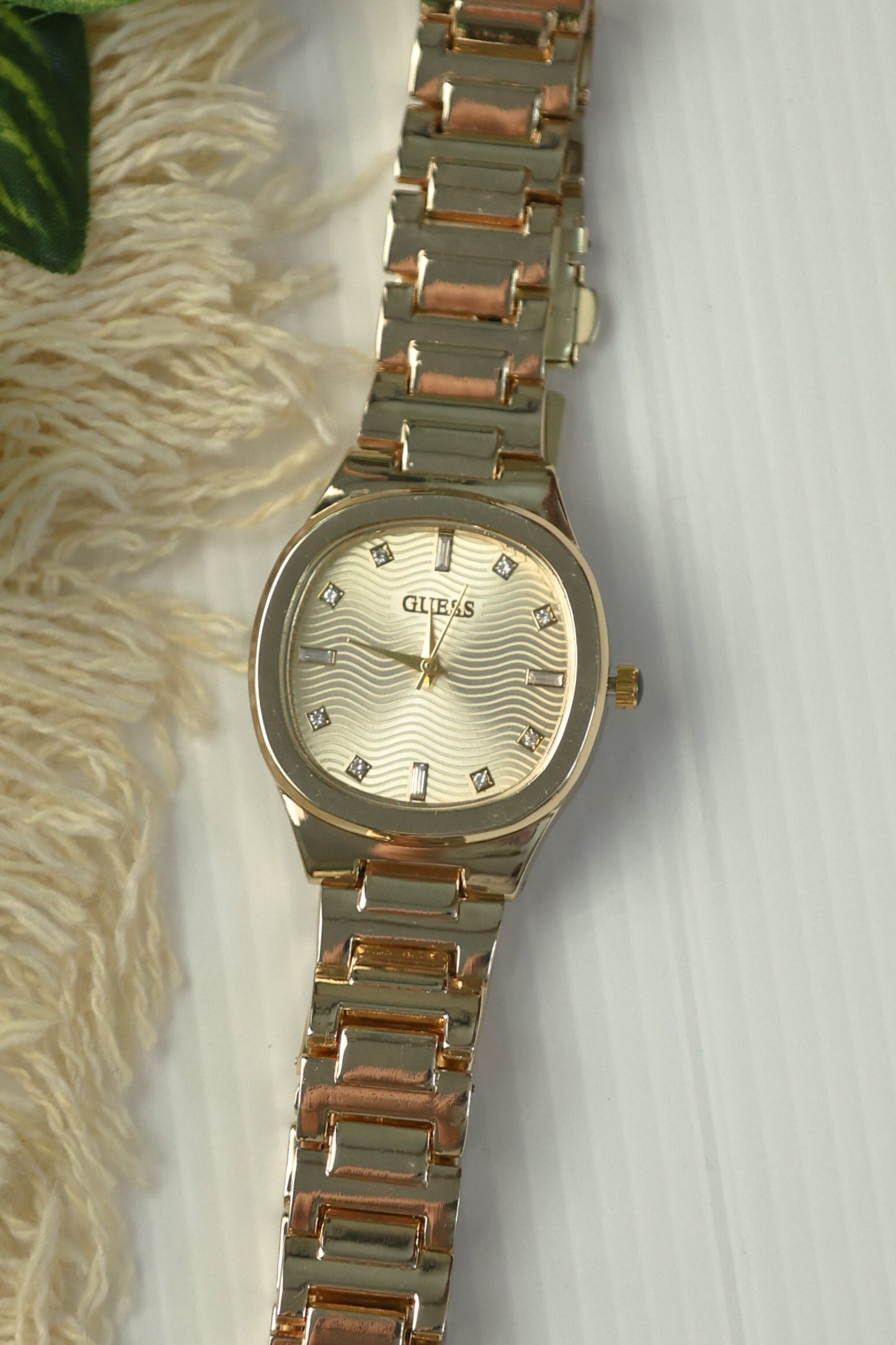 Guess Gold