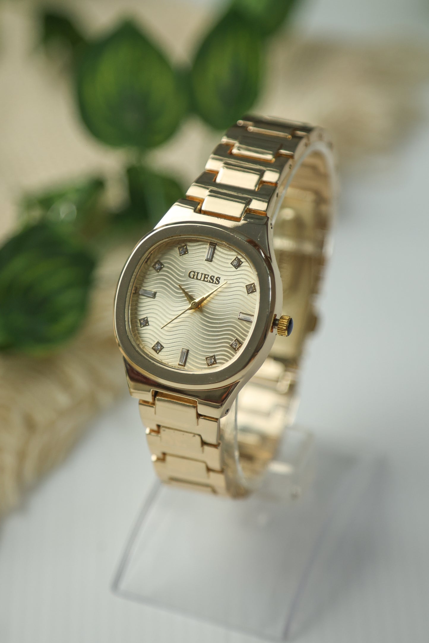 Guess Gold