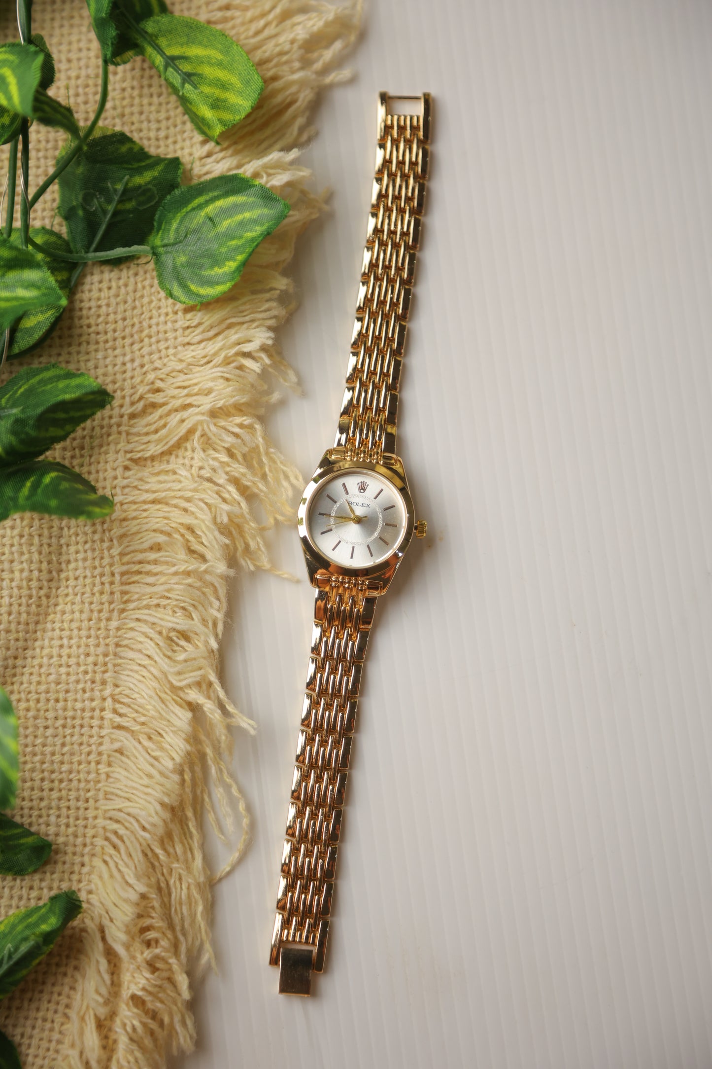 Rolex Round Premium
