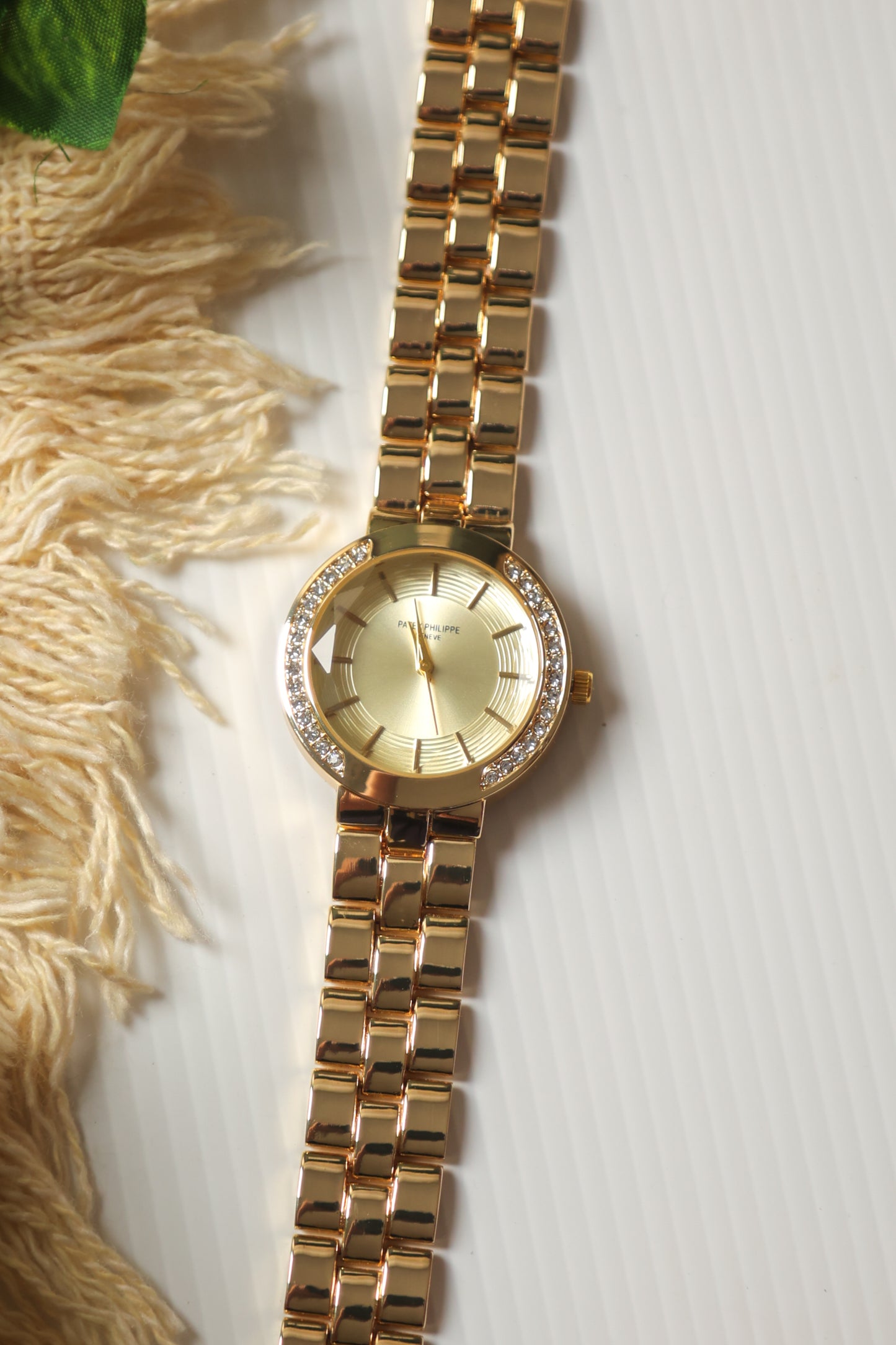 Patek Philippe Gold Round