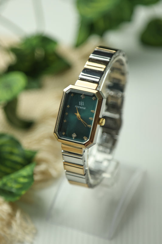 MW Shaffered Green Dial