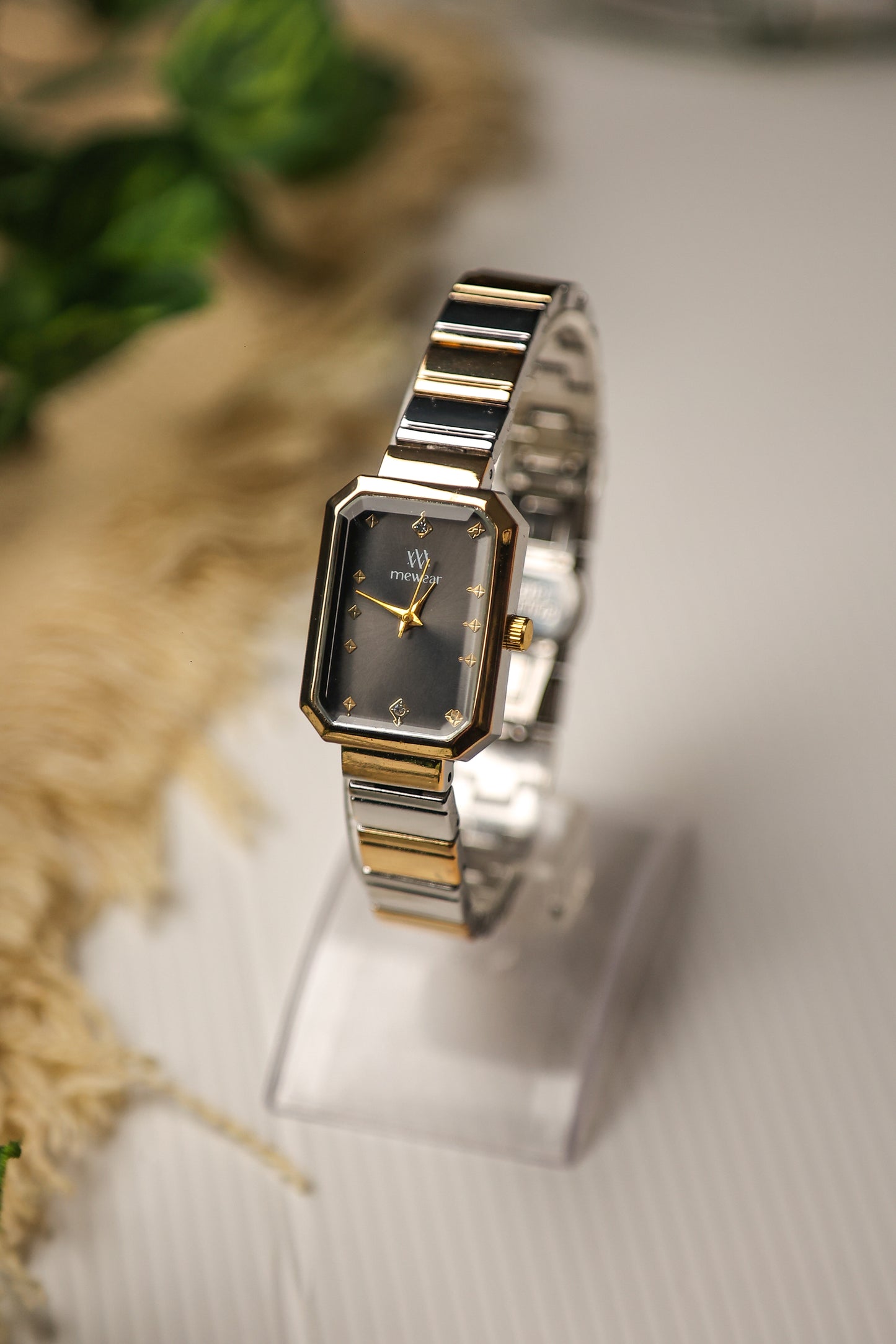 MW Shafferd Twotone Black Dial