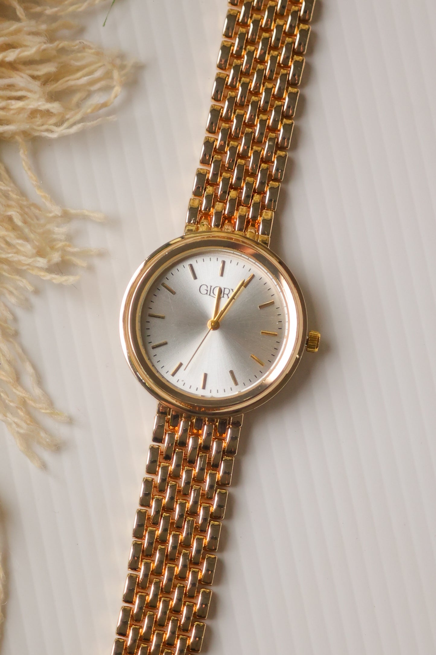 Glory Elegant Gold