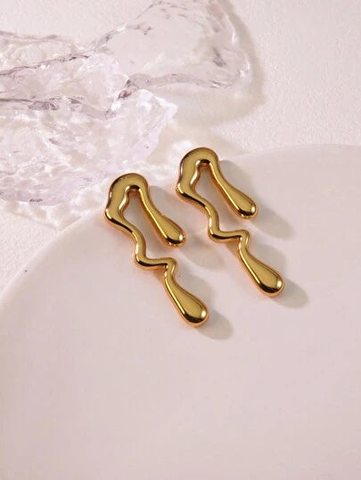 Bosta Earrings