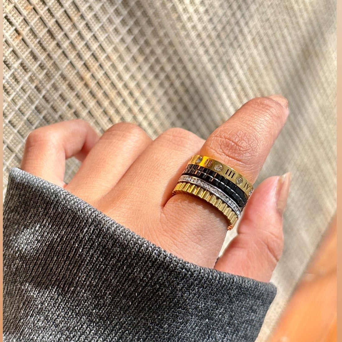 Quadra Luxe Ring