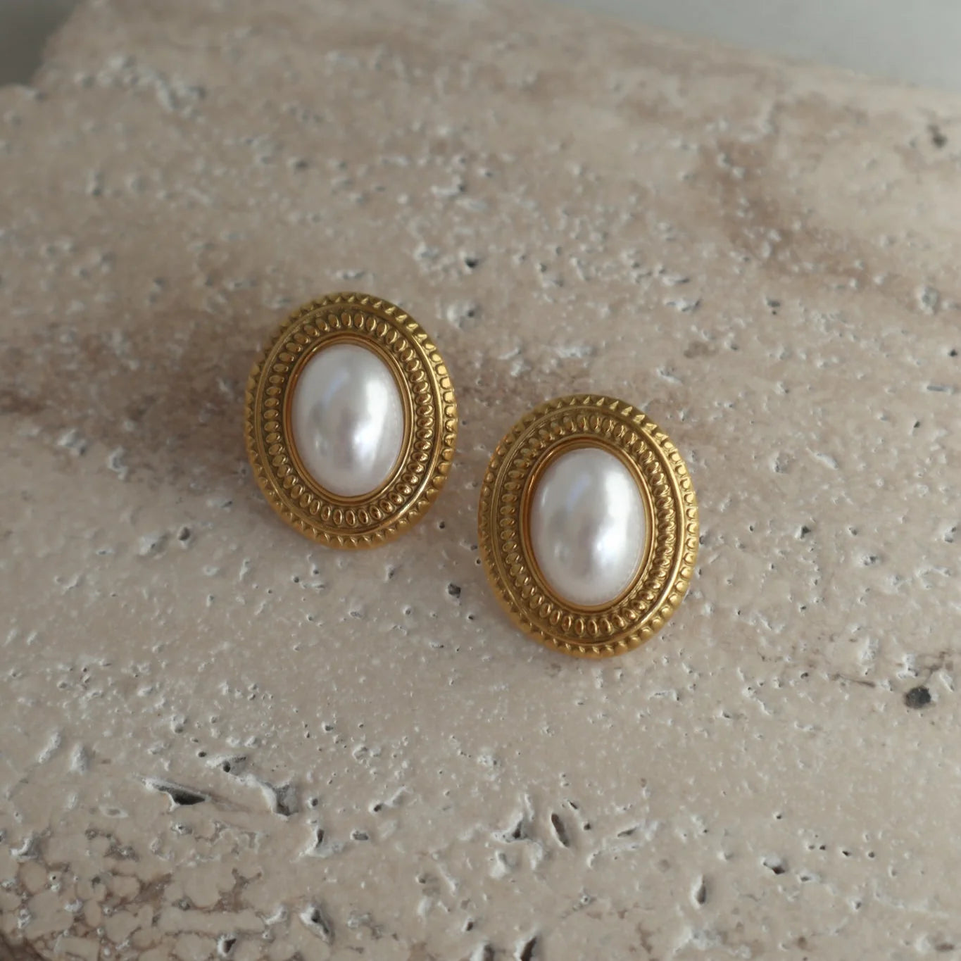 Lovira Earrings