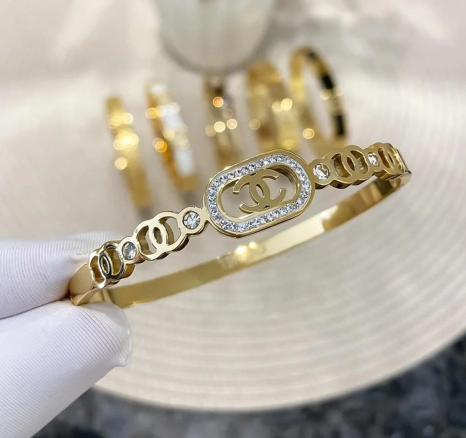 Hollow CC Bangle